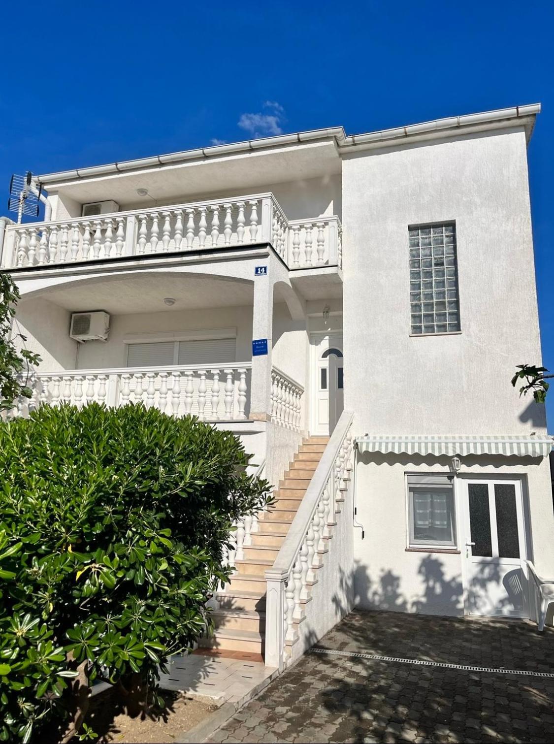 פובליאנה Apartments B&B מראה חיצוני תמונה